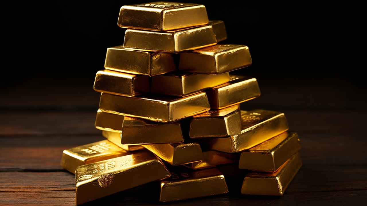 Eye Witnesses Contradict FBI's Account of Treasure Trove of Gold