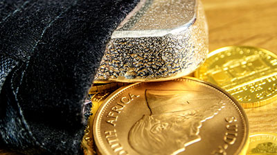 gold-versus-silver-which-is-the-wisest-investment-featured