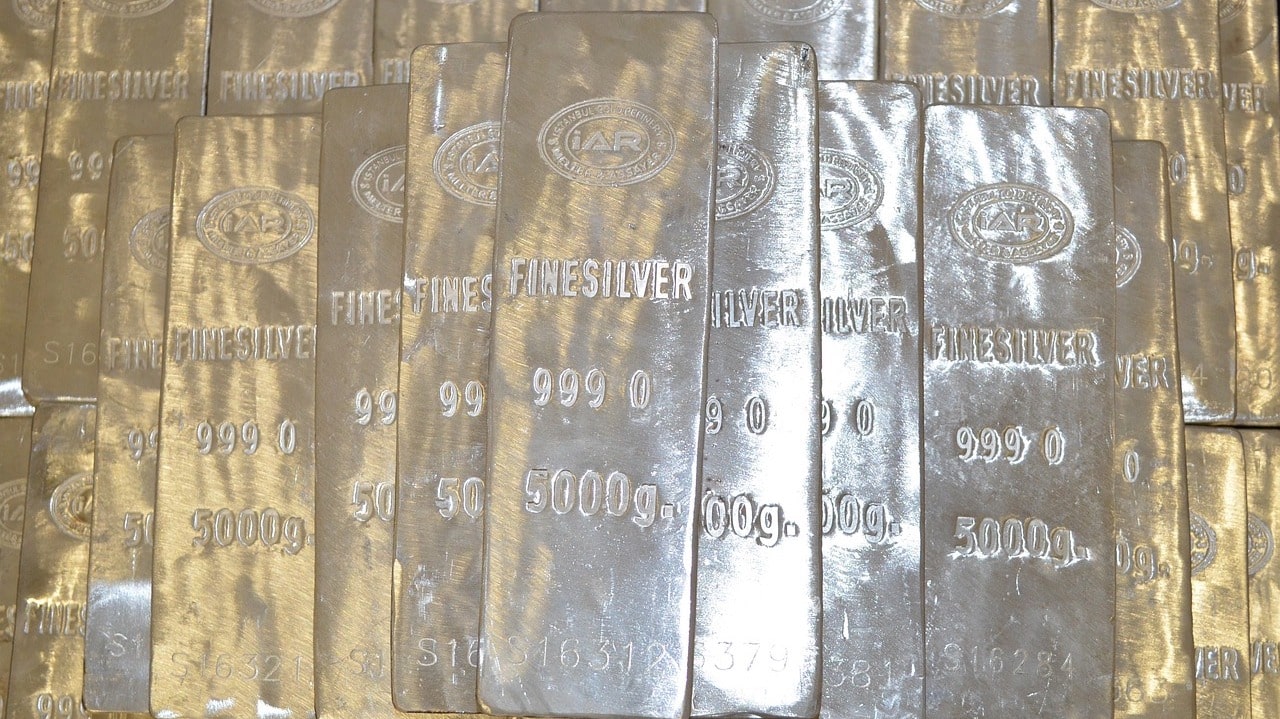 Silver Demand Expected to Hit Second-Highest Level on Record in 2024